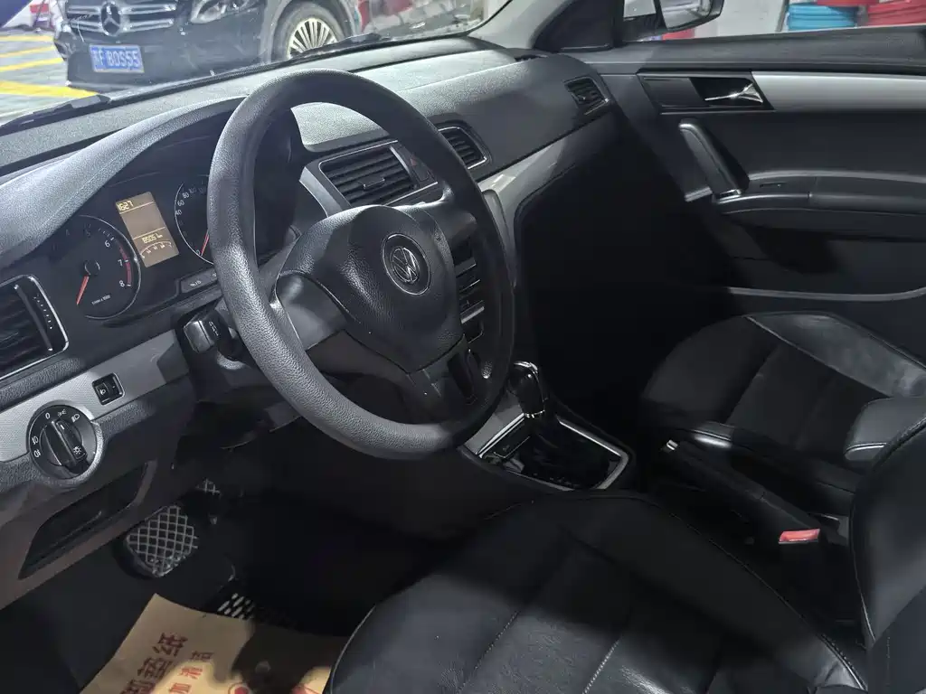Volkswagen Gran Lavida — миниатюра 7