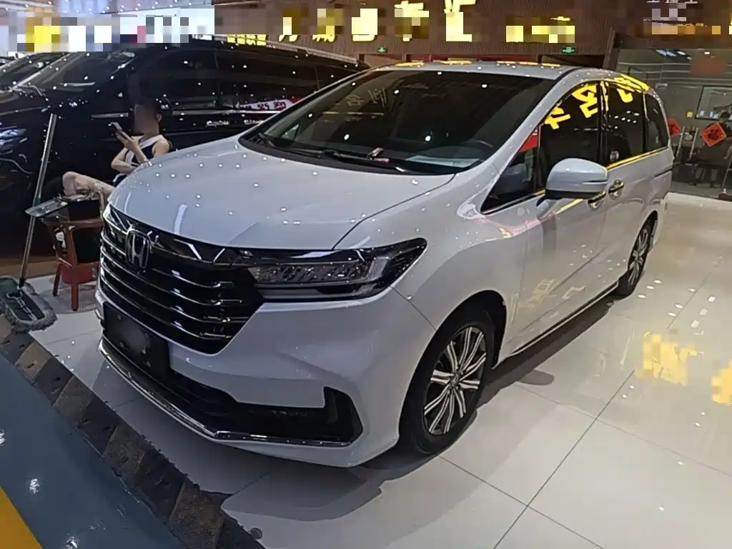 Honda Odyssey — миниатюра 2