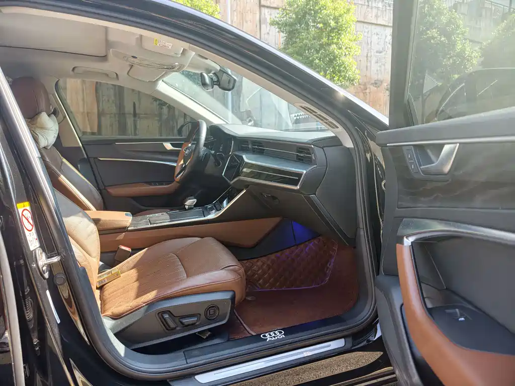 Audi A6L 2022 45 TFSI