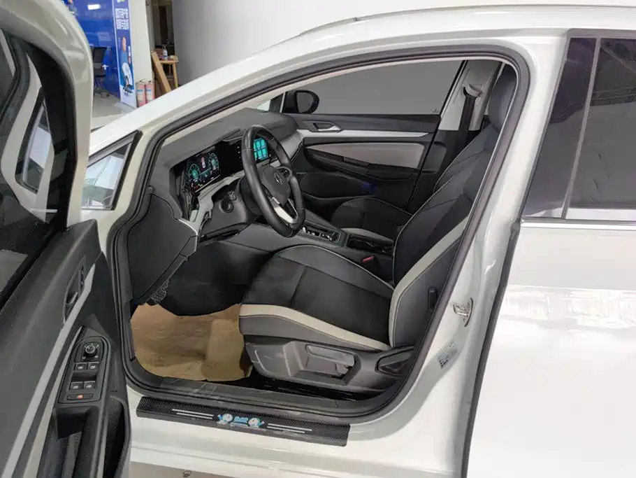Volkswagen Golf — миниатюра 9
