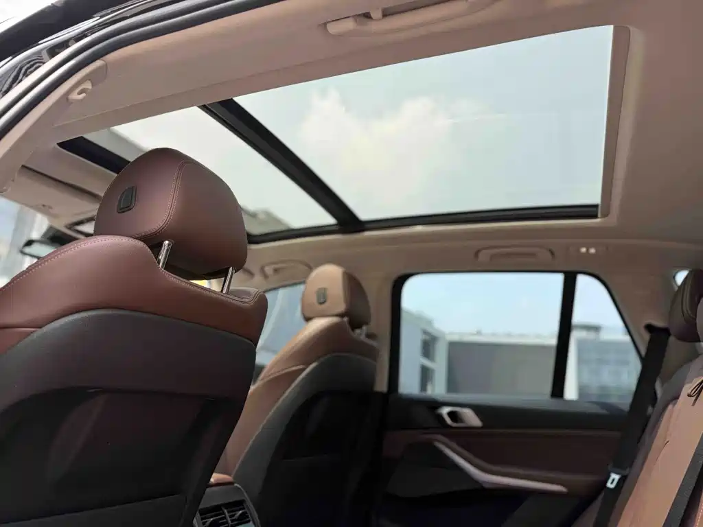 BMW X5 (Import) — миниатюра 9