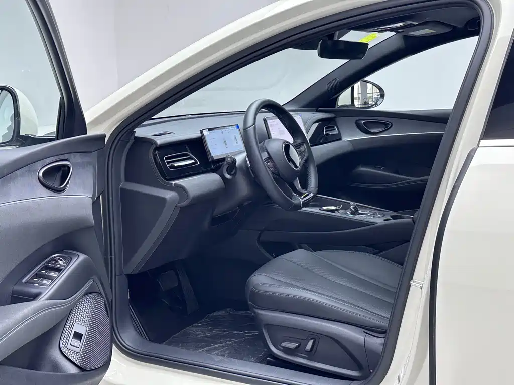 BYD SEAL 06 NEW ENERGY