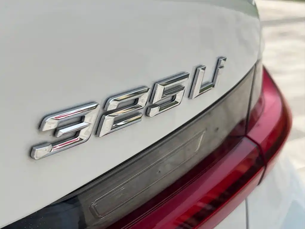 BMW 3 Series — миниатюра 32
