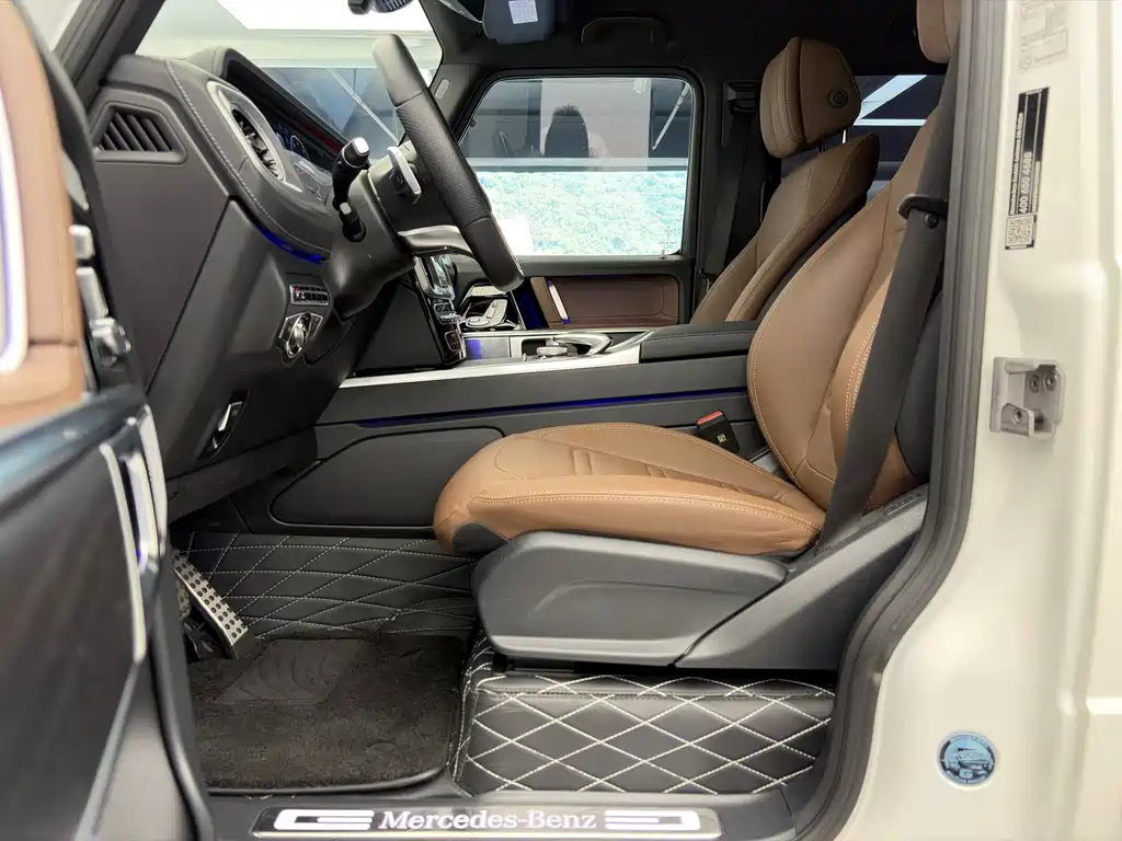 Mercedes-Benz G-Class — миниатюра 16
