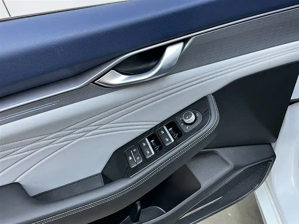 GEELY AUTOMOBILE XINGRUI