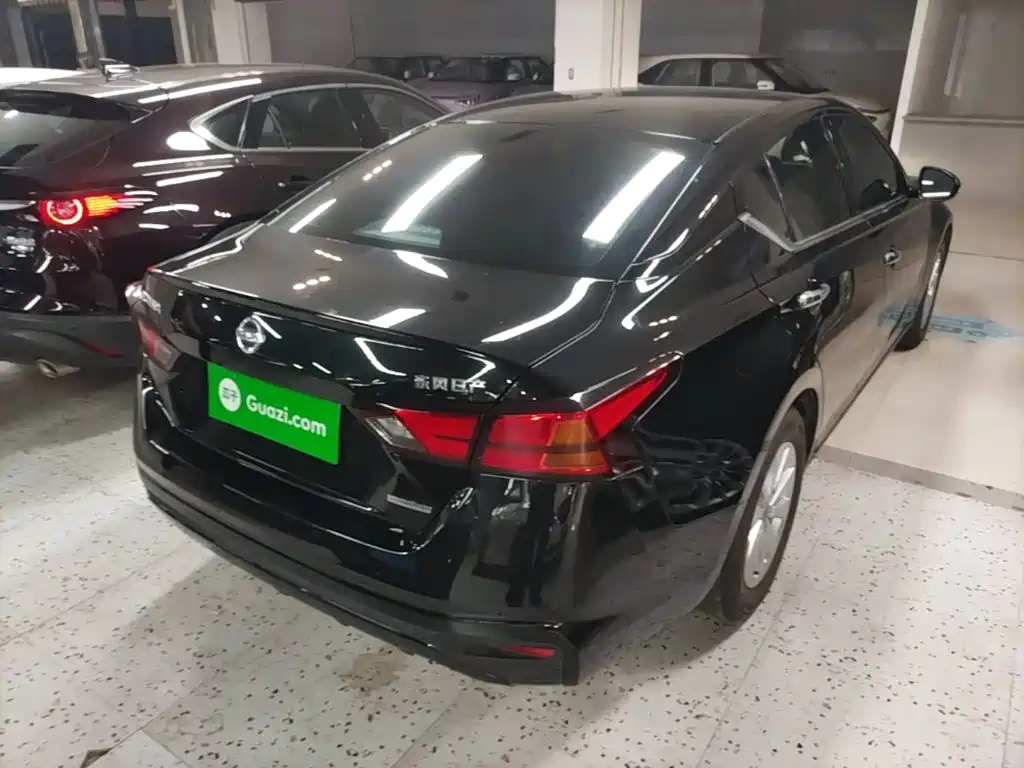 Nissan Teana — миниатюра 7