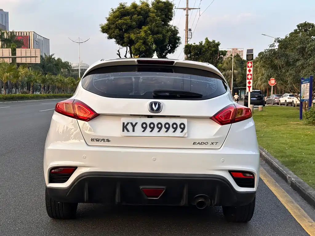 Changan Eado XT — миниатюра 6