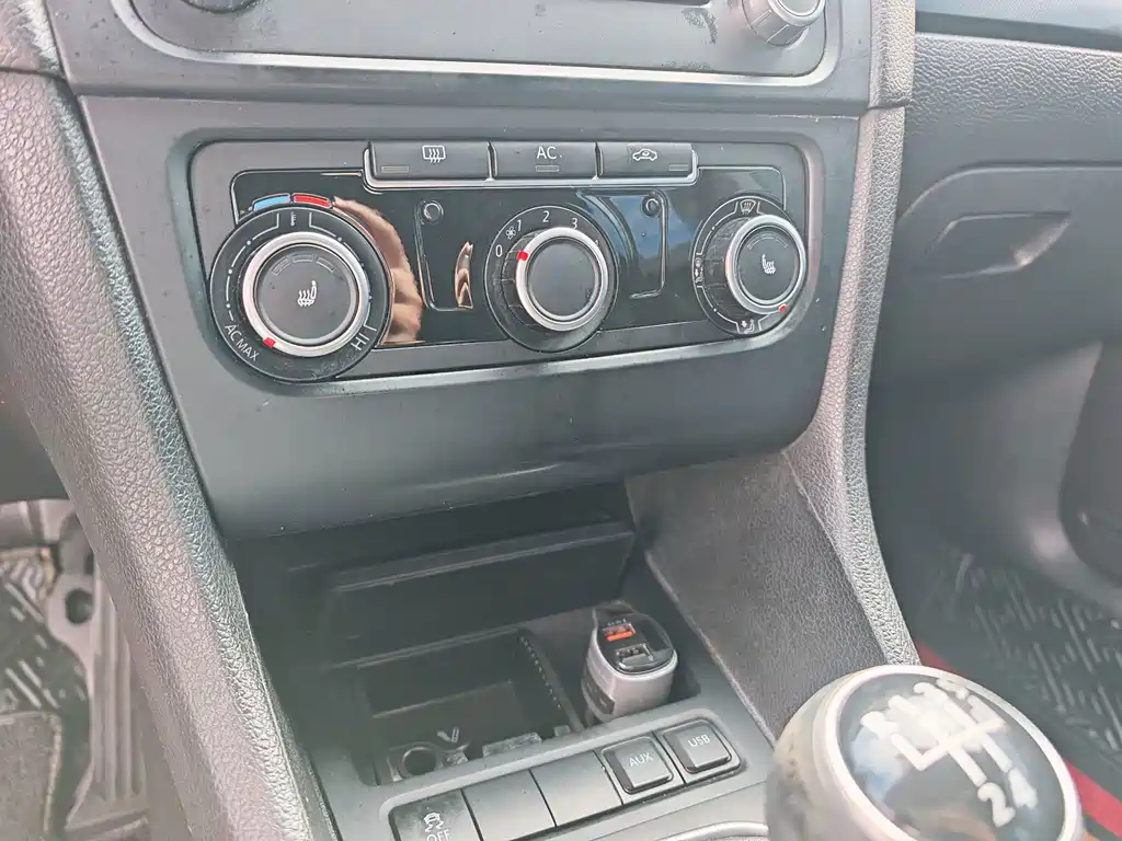 Volkswagen Golf — миниатюра 11