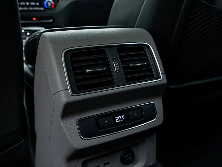 Audi Q5L 45 TFSI Premium Fashion Type China VI, фото 14