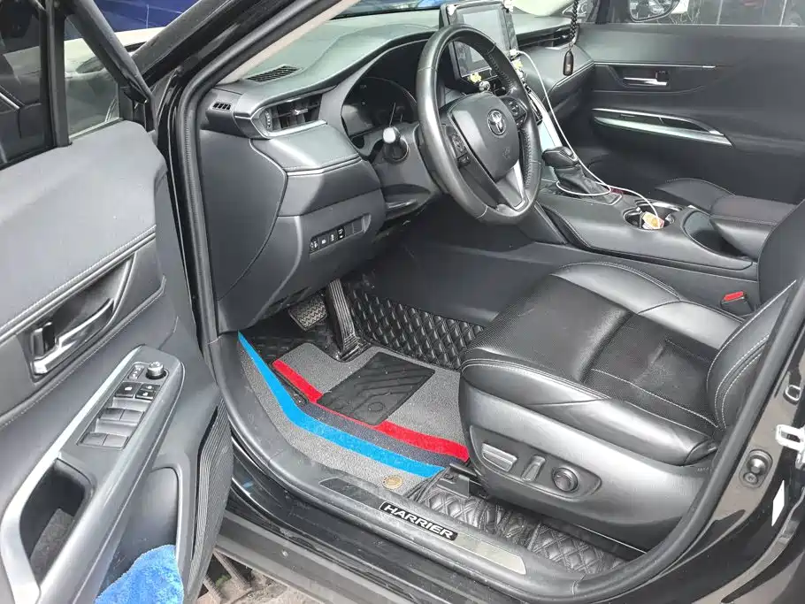 Toyota Harrier — миниатюра 9