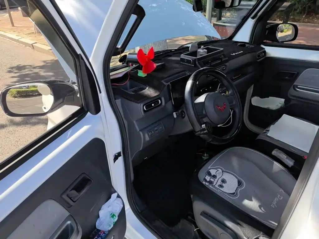 Wuling Zhiguang EV — миниатюра 12