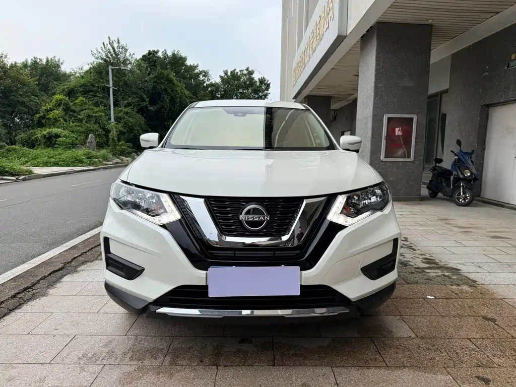 Nissan X-Trail — миниатюра 2