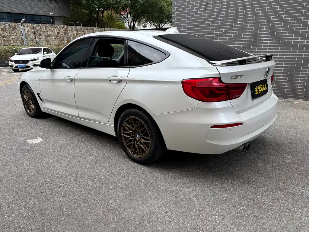 BMW 3 Series GT — миниатюра 22