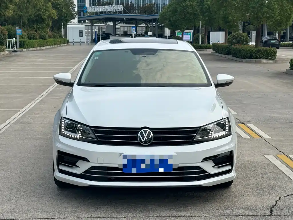 Volkswagen Sagitar — миниатюра 2