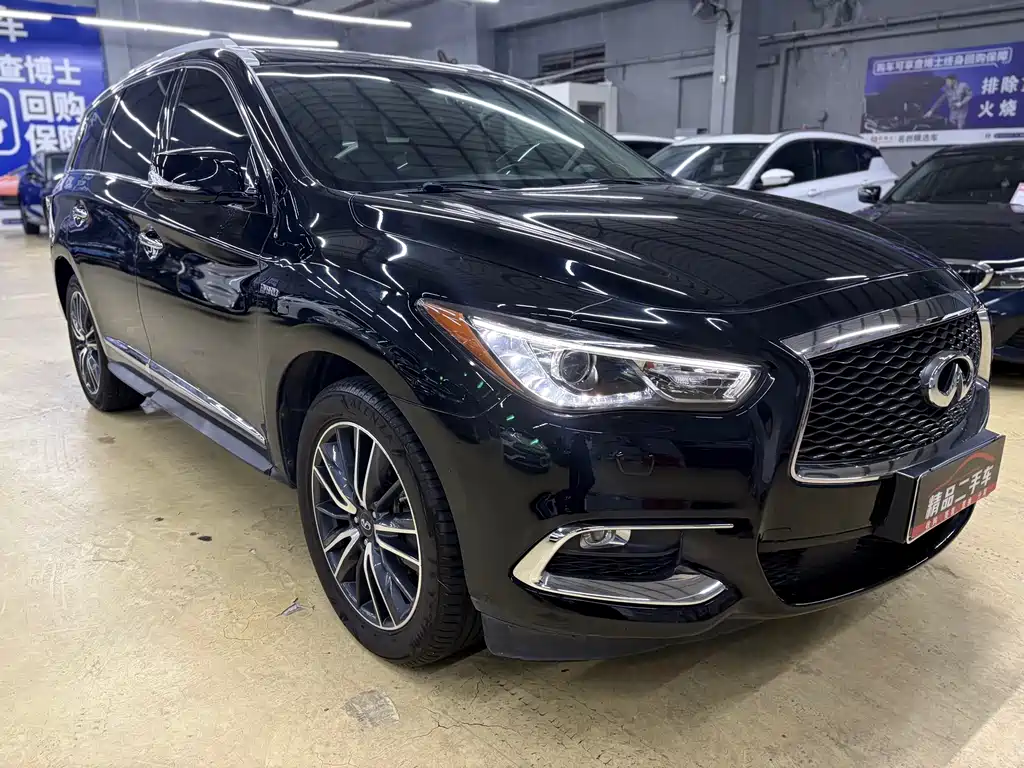 INFINITI QX60