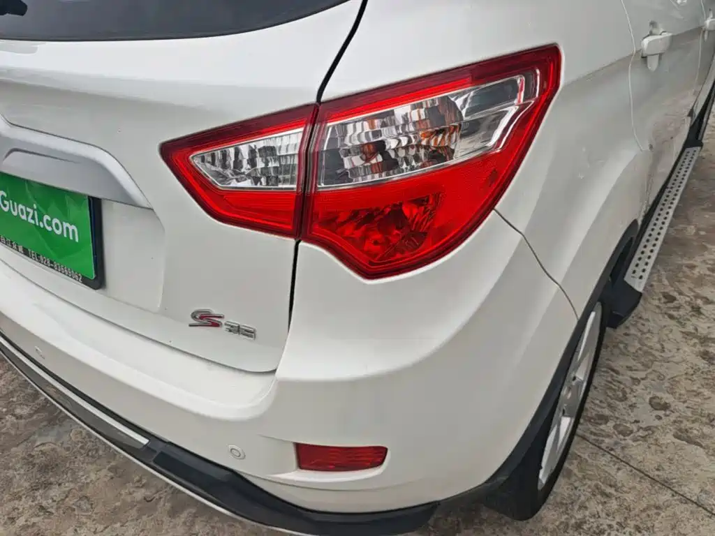 Changan CS35 2016 1.6L MT Luxury IV