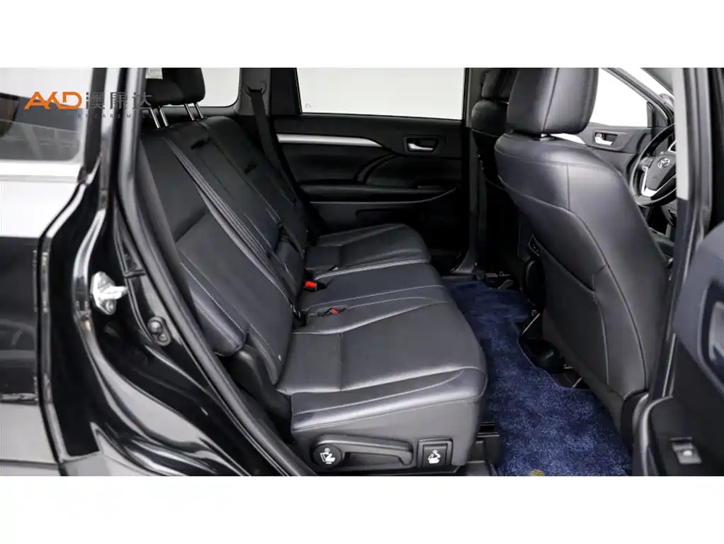 Toyota Highlander — миниатюра 8
