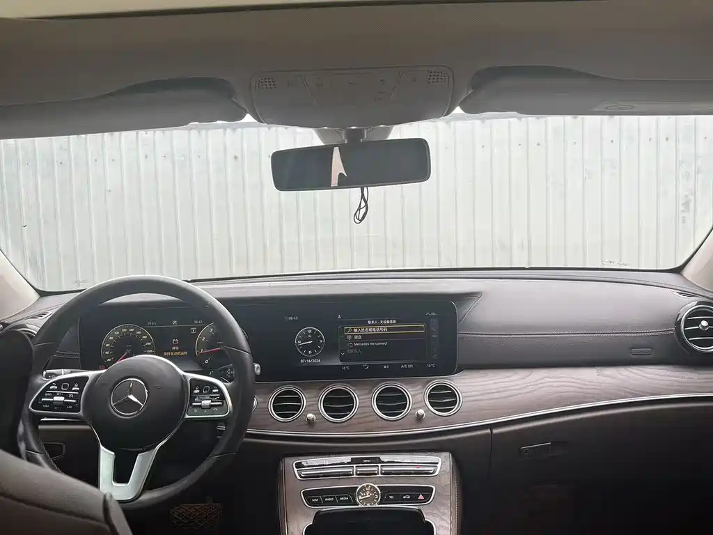 Mercedes-Benz E-Class E 2020 E 300 L Fashion