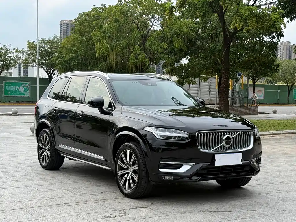 Volvo XC90 2020 T6 Luxury 7 мест
