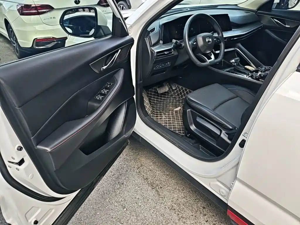 Changan CS35PLUS — миниатюра 16