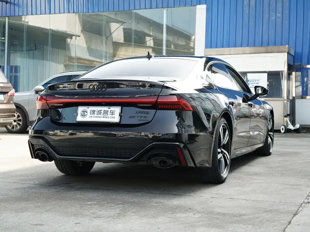Audi A7L — миниатюра 9