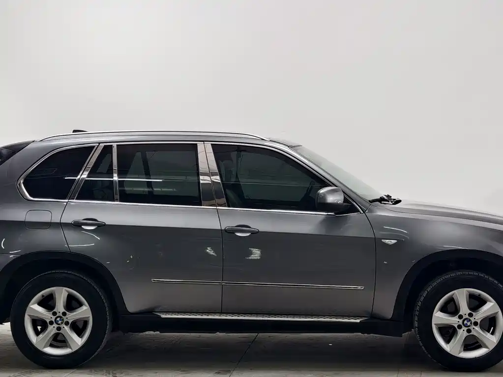 BMW X5 (Import) — миниатюра 8