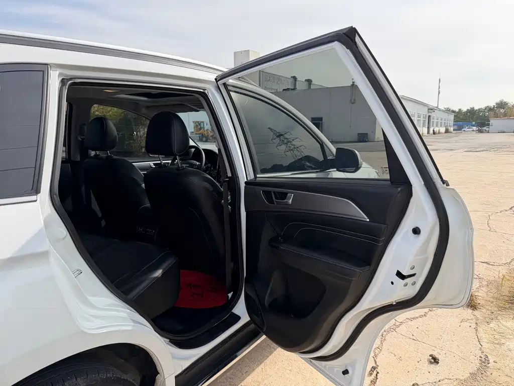 Haval M6 — миниатюра 7