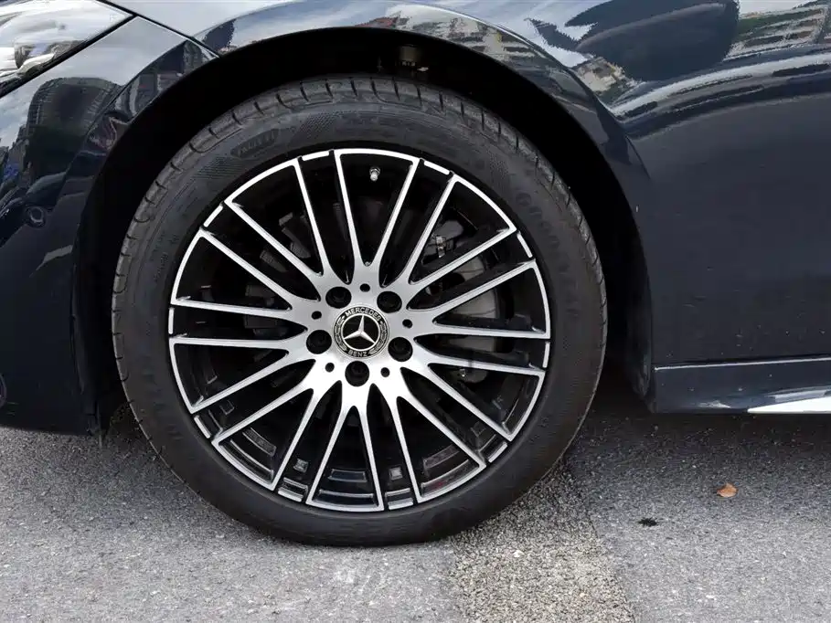 Mercedes-Benz C-Class — миниатюра 8