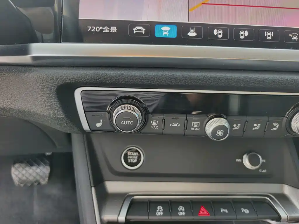 Audi Q3 — миниатюра 10