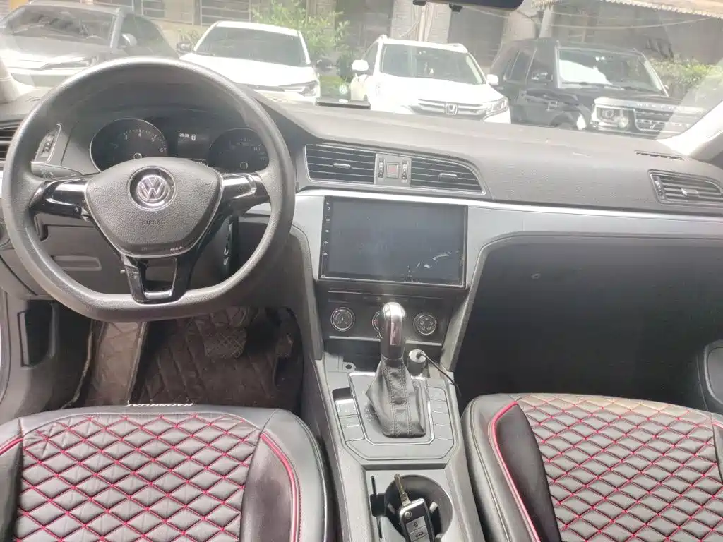 Volkswagen Lamando — миниатюра 6
