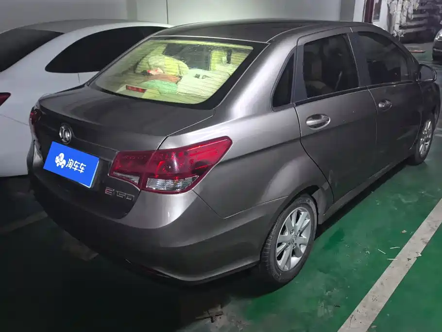 BAIC E-Series — миниатюра 3
