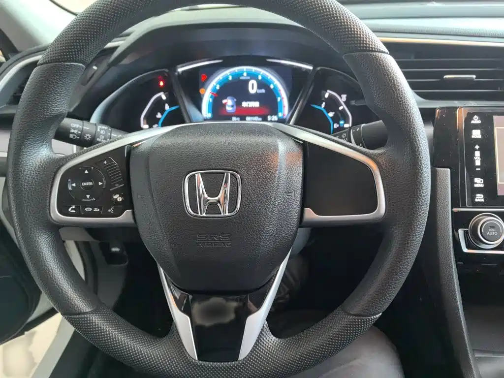 Honda Civic — миниатюра 4