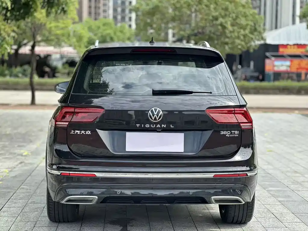 Volkswagen Tiguan L — миниатюра 8
