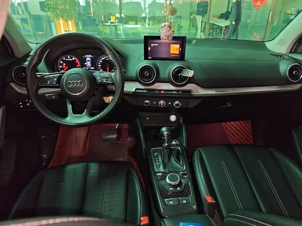 Audi Q2L — миниатюра 10