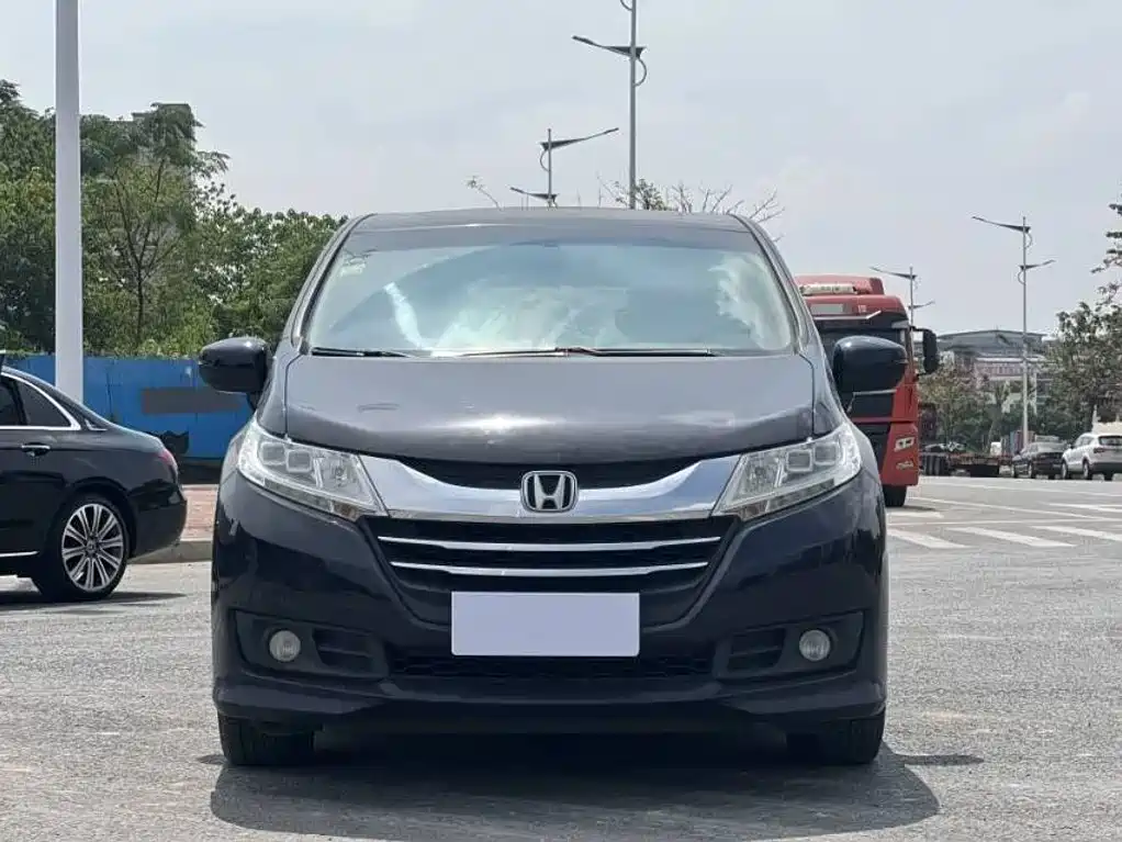 Honda Odyssey — миниатюра 2