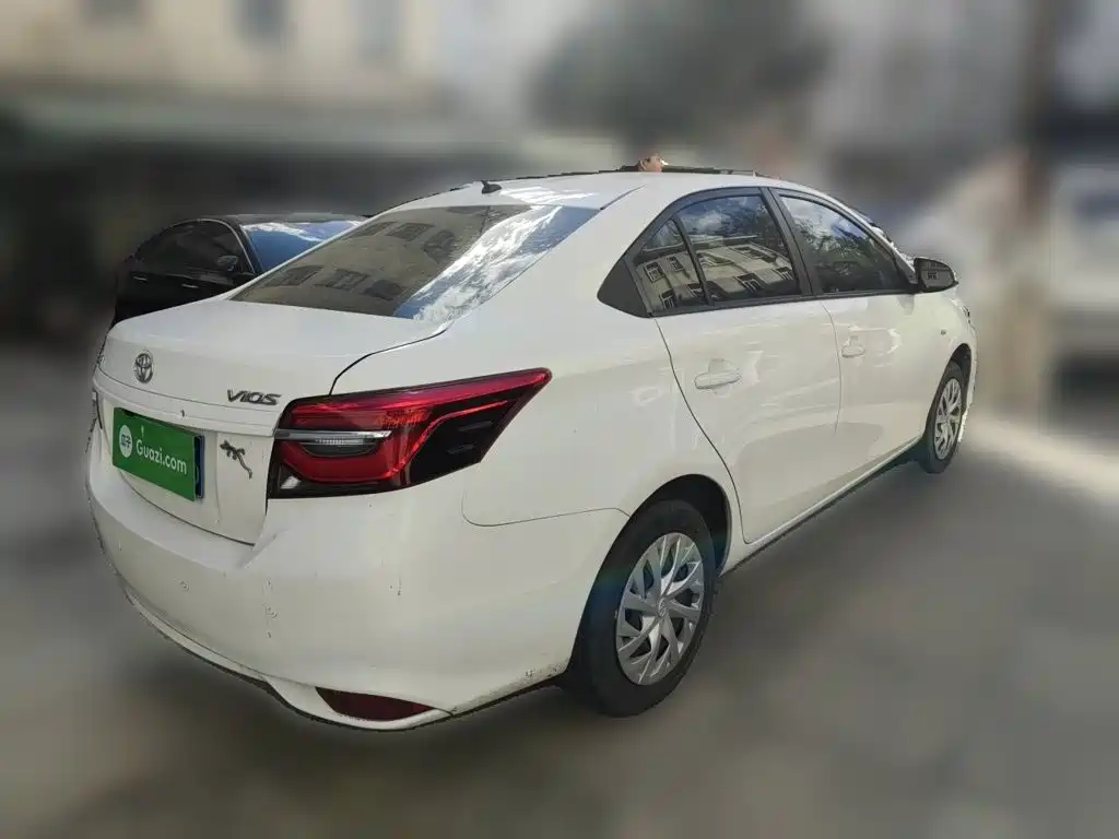 Toyota Vios — миниатюра 6