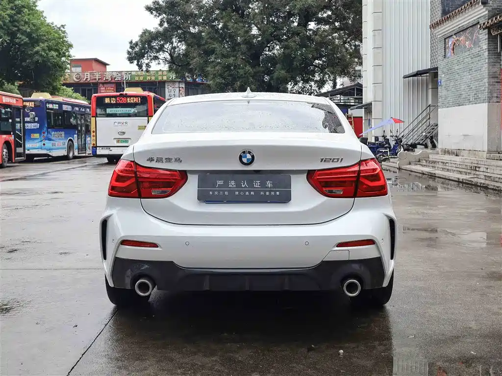BMW 1 Series 1 2022 120i M Sport