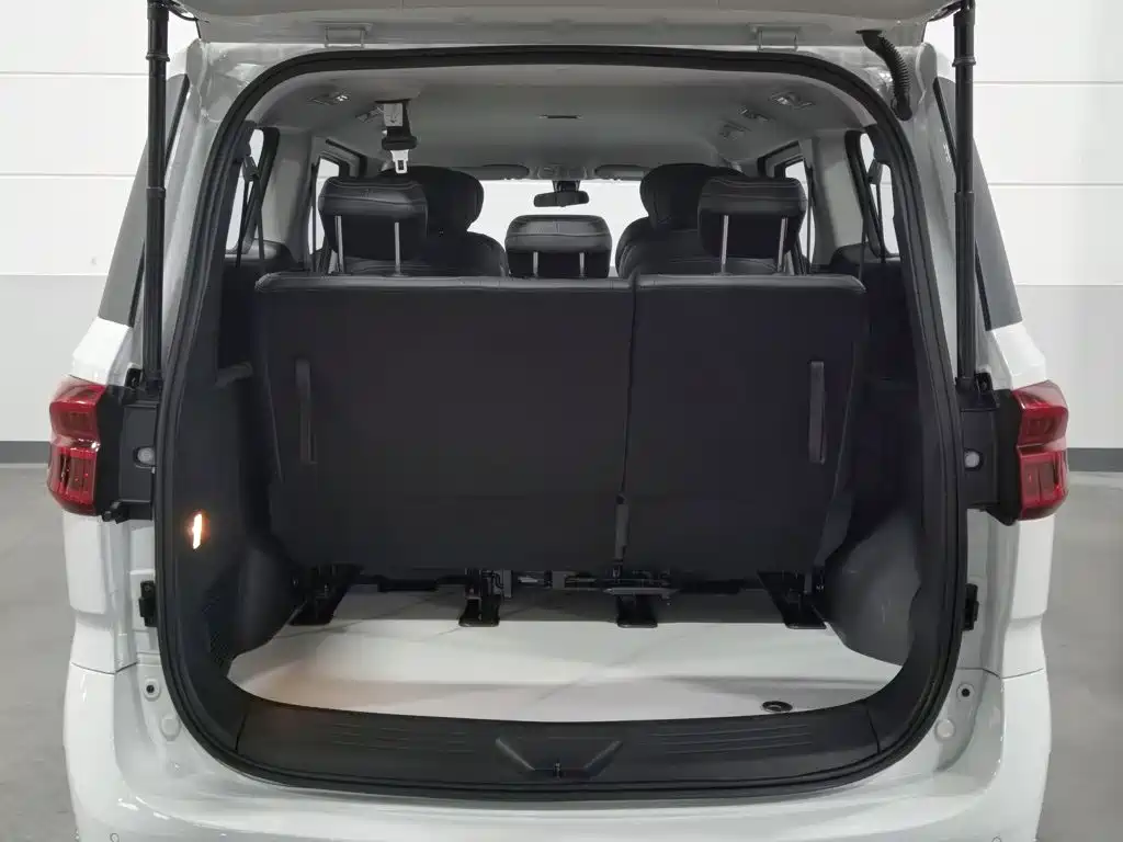 MAXUS G20 — миниатюра 16