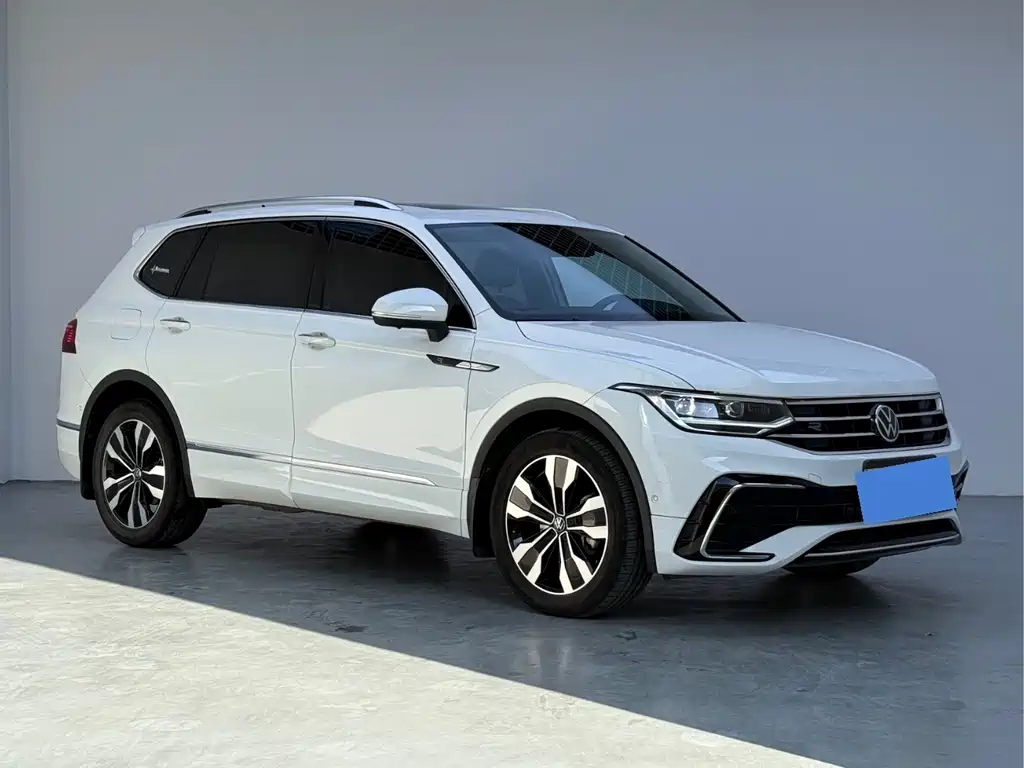 Volkswagen Tiguan L L 2024 330TSI AT R-Line