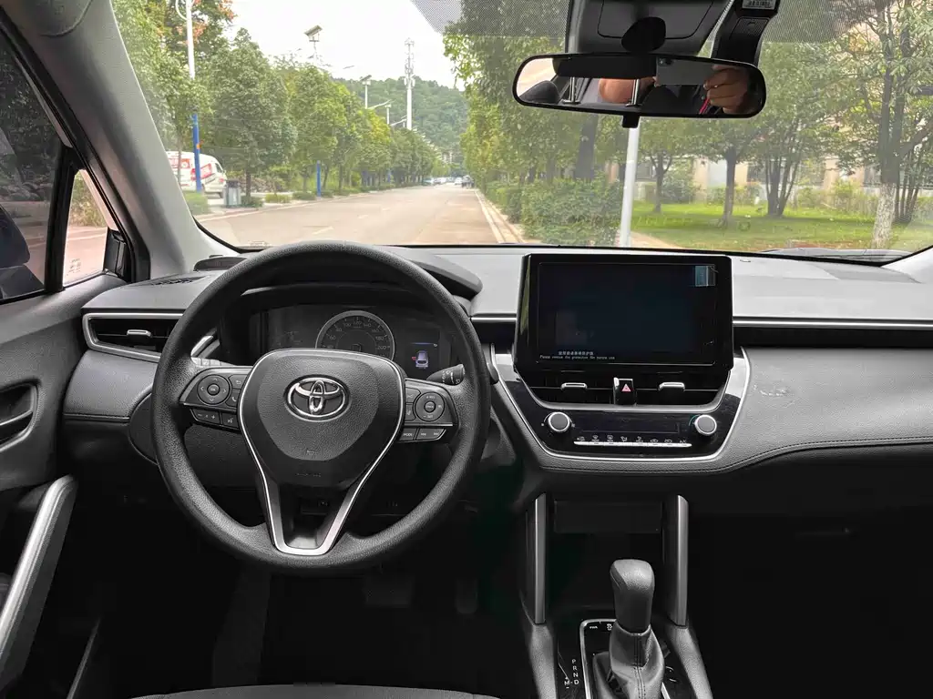 Toyota Frontlander — миниатюра 28
