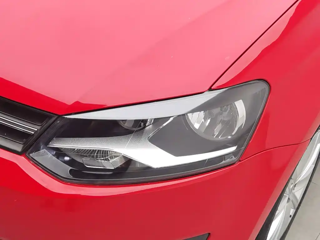 Volkswagen Polo — миниатюра 7