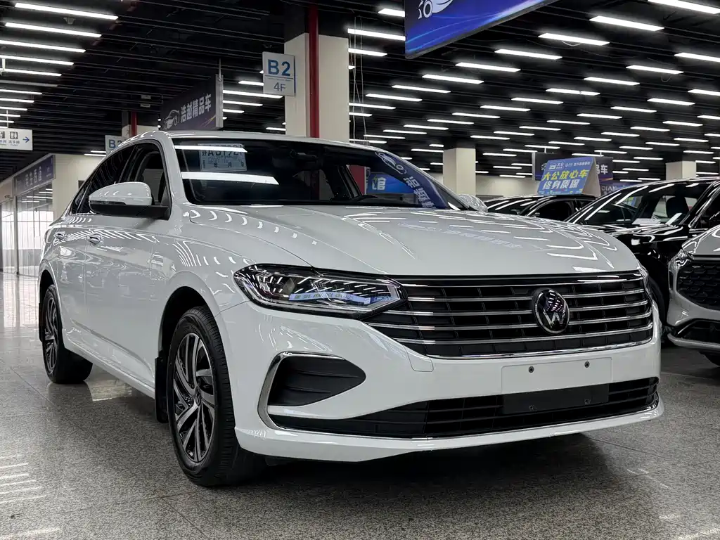 Volkswagen Lavida — миниатюра 3