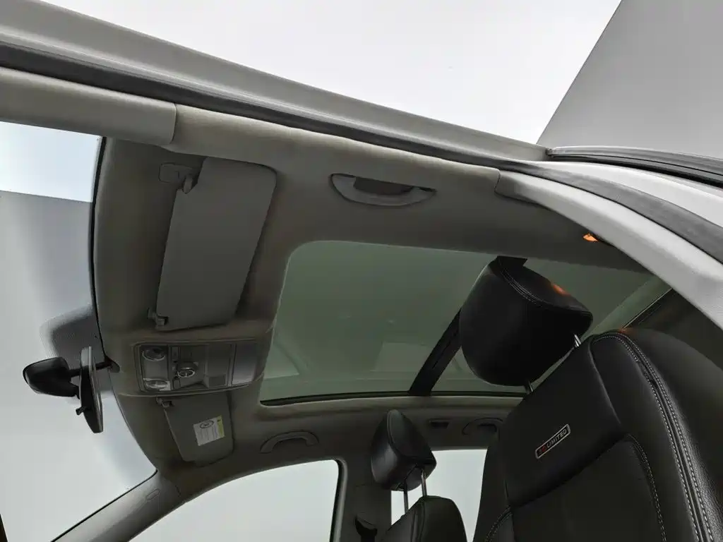 Volkswagen Tiguan — миниатюра 14