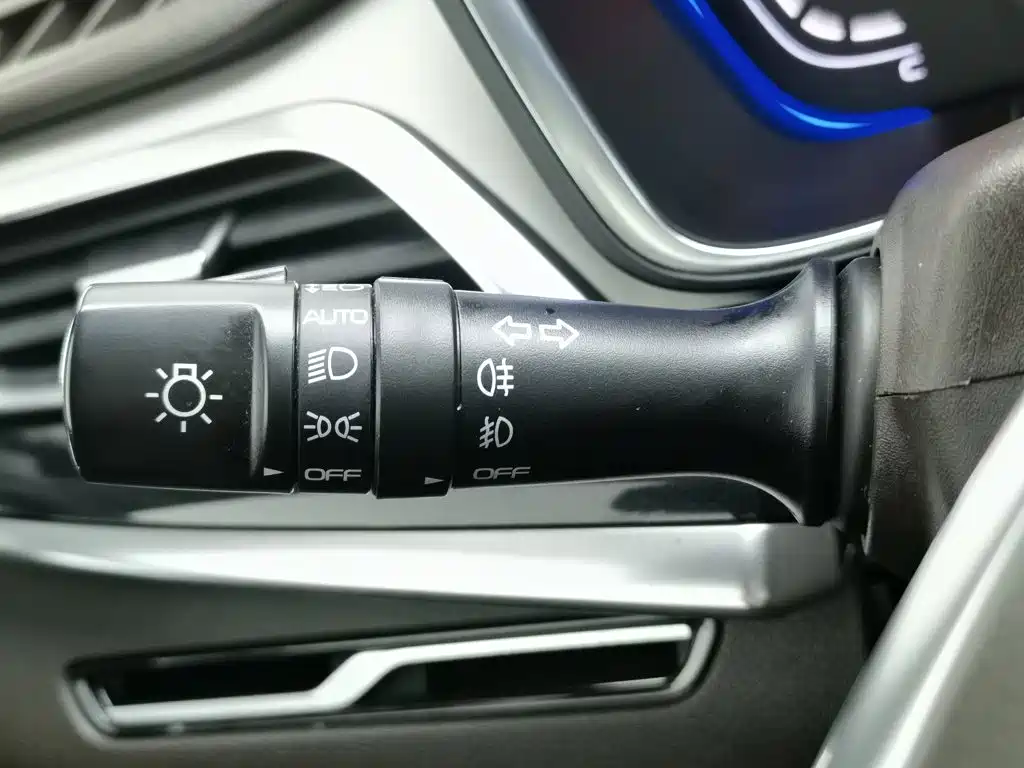 Geely Jia Ji — миниатюра 21