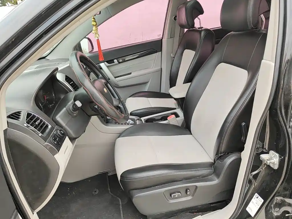 Chevrolet Captiva — миниатюра 15