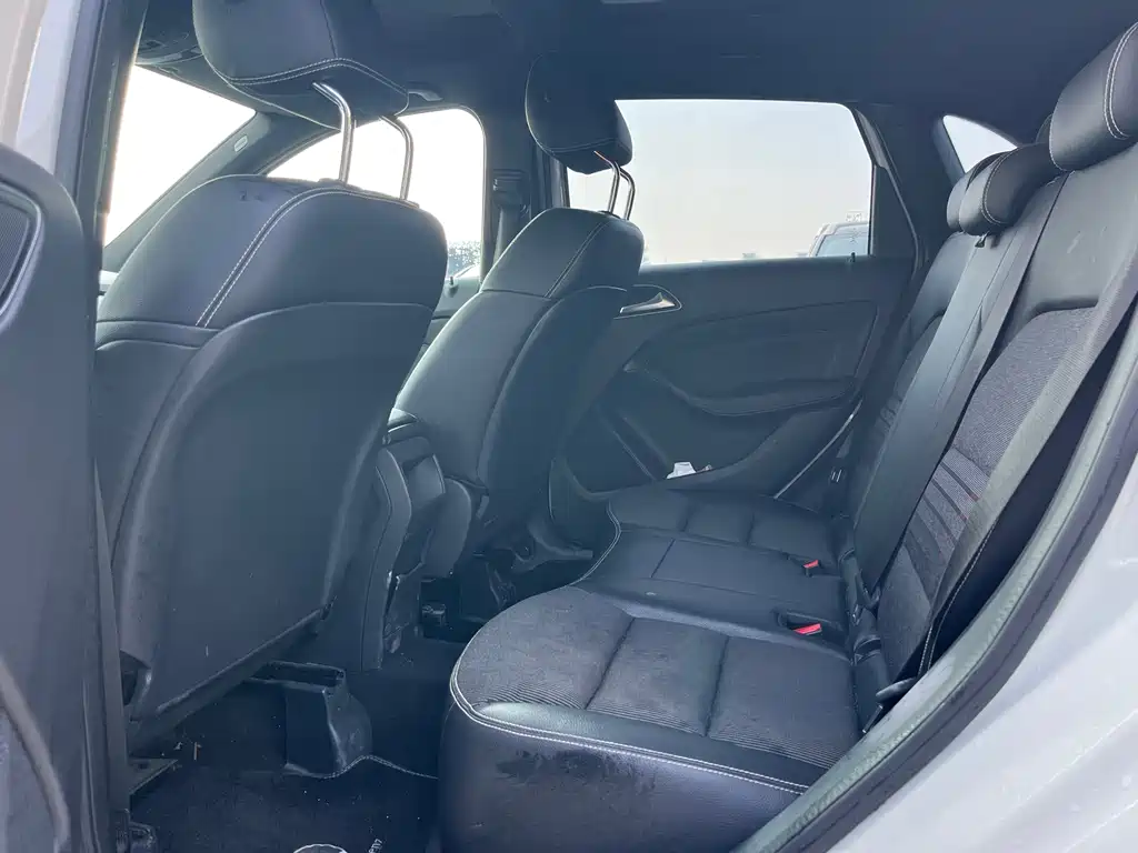 Mercedes-Benz B-Class — миниатюра 12