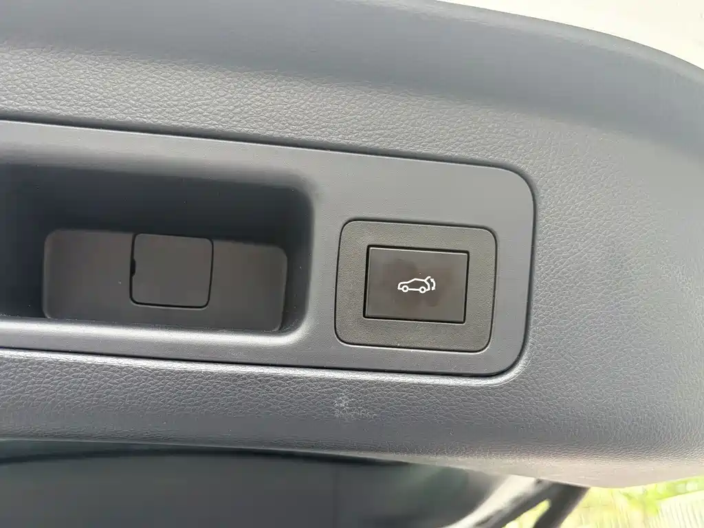 GAC Motor Trumpchi M8 — миниатюра 17