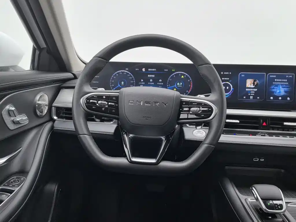 Chery Arrizo 8 — миниатюра 11