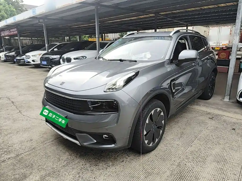 Lynk & Co 01 EM-P — миниатюра 2