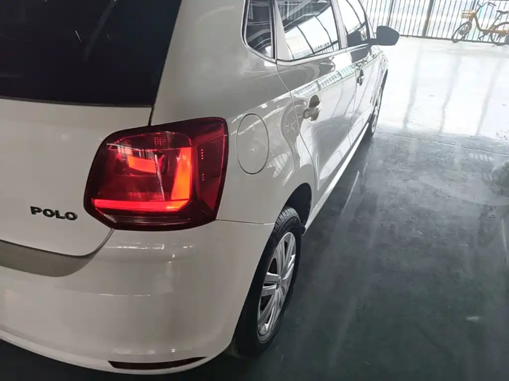 Volkswagen Polo — миниатюра 8